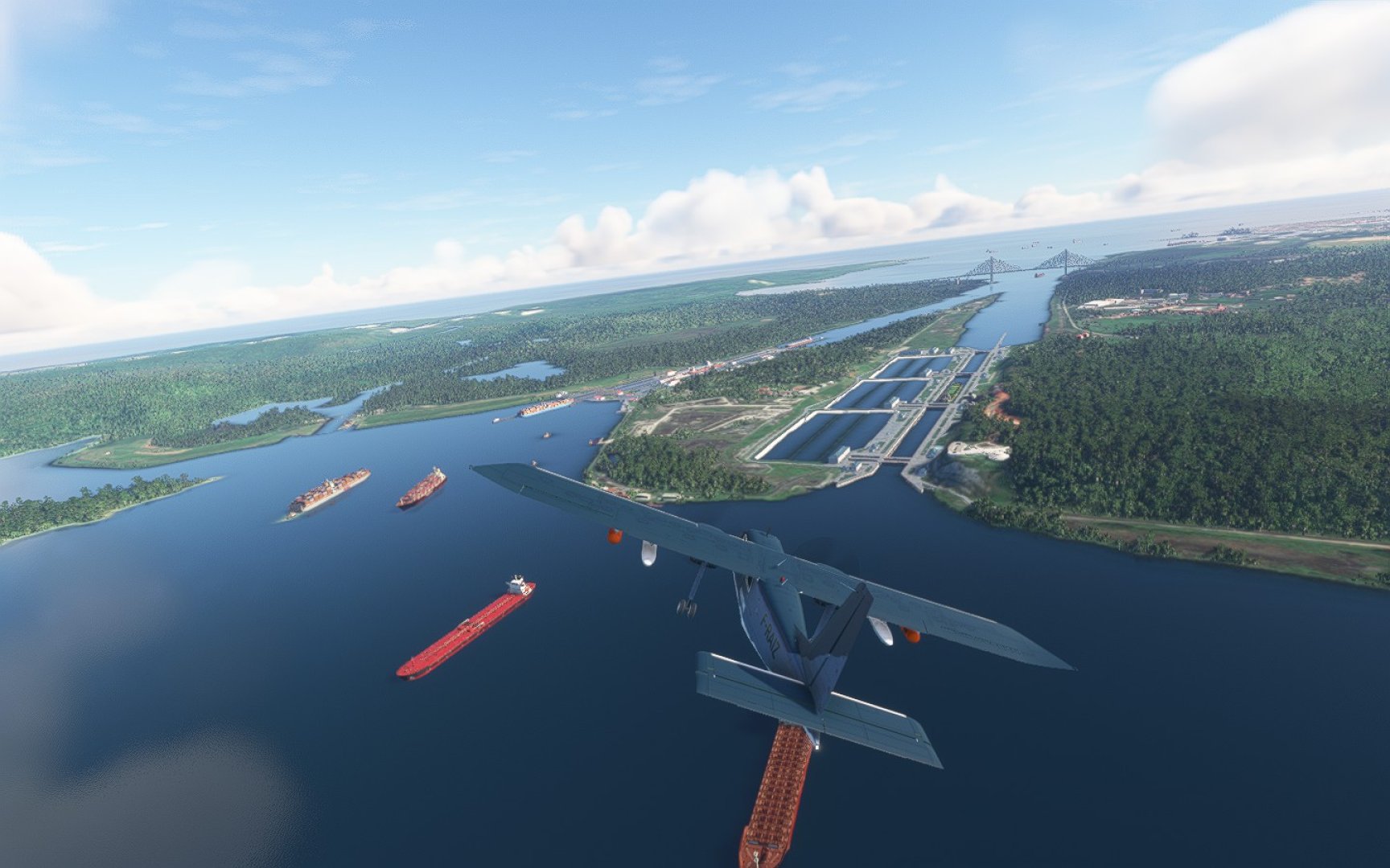 21 48 07_Vue générale sur les écluses de Gatun et de Agua Clara coté Atlantique